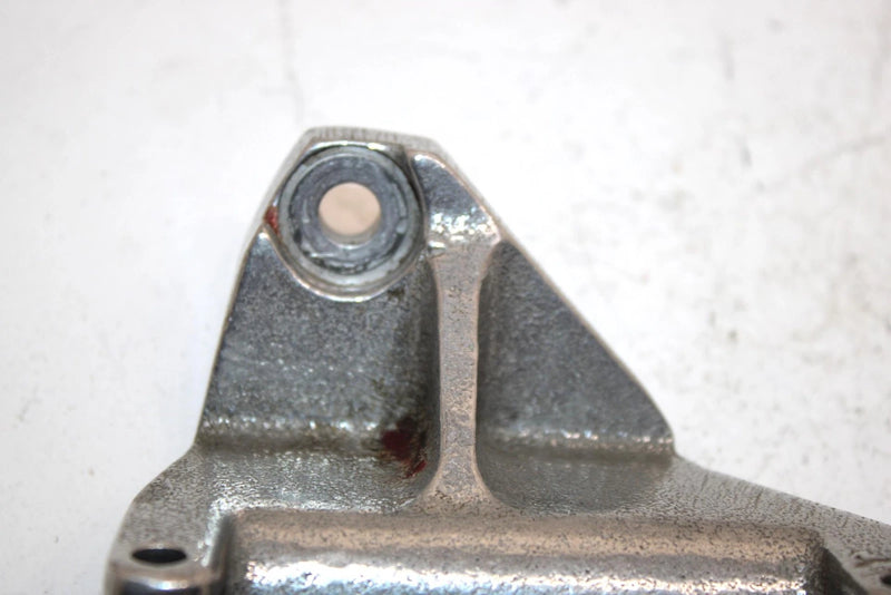 06 Arctic Cat Crossfire 700 Efi Oem Right Engine Mount 0708-461 Q2171