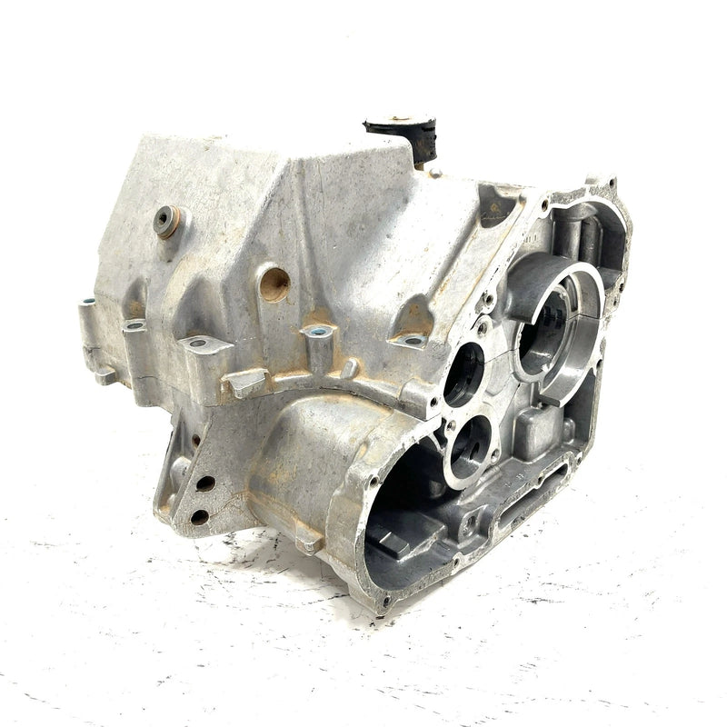 02-04 Polaris Sportsman 700 OEM Crankcase 2202364 AP190