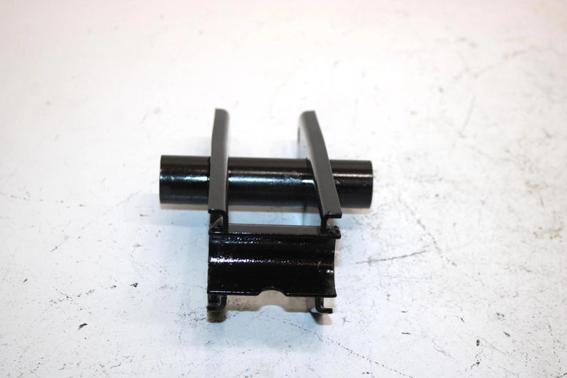 06 Arctic Cat Z 570 Oem Front Shock Mount Bracket 1704-235 SA324