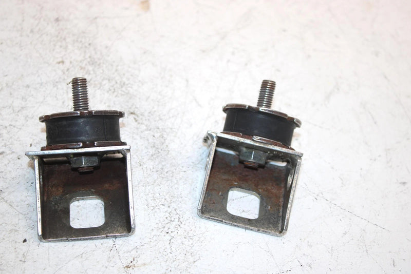 02 Ski-doo Grand Touring 500 Oem Engine Mount And Bracket Set 570128700 SS24