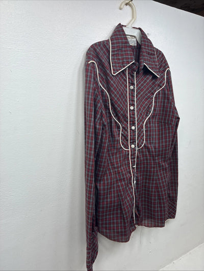 New Women’s Mr. Nick Red Plaid Long sleeve Button Up Size 8 Small KK-47