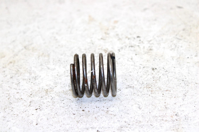 1999 Yamaha  Grizzly Oem Rear Shaft Coupler Spring 90501-260L6-00 AY47