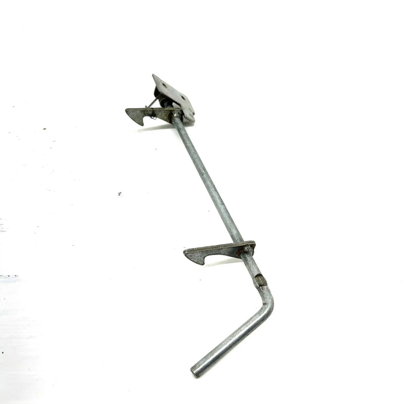 1987 Suzuki Quadrunner 4WD LT4WD OEM Seat Latch Lever 45210-19B00 AS28
