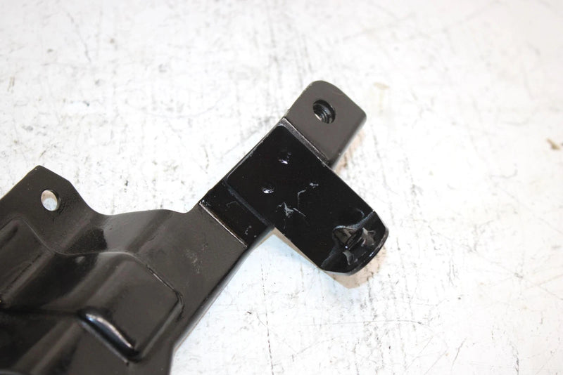 88 Yamaha Excel Iii Oem Airbox Bracket 8G8-14498-00-00 SY12