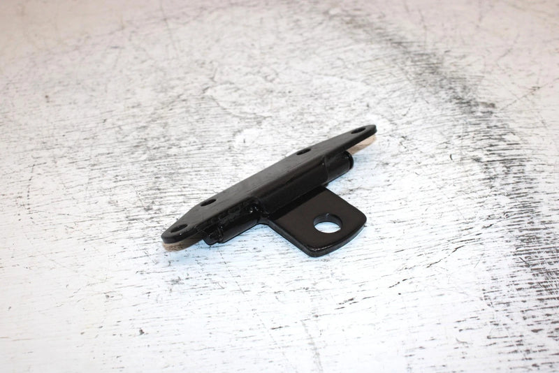 1997 Yamaha Venture Tr Oem Hitch Pin Bracket 84R-77592-00-00 SY15