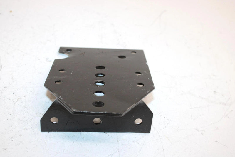 94 Polaris 500 Efi Oem Right Rear Suspension Mount Bracket 1011858-067 SP129