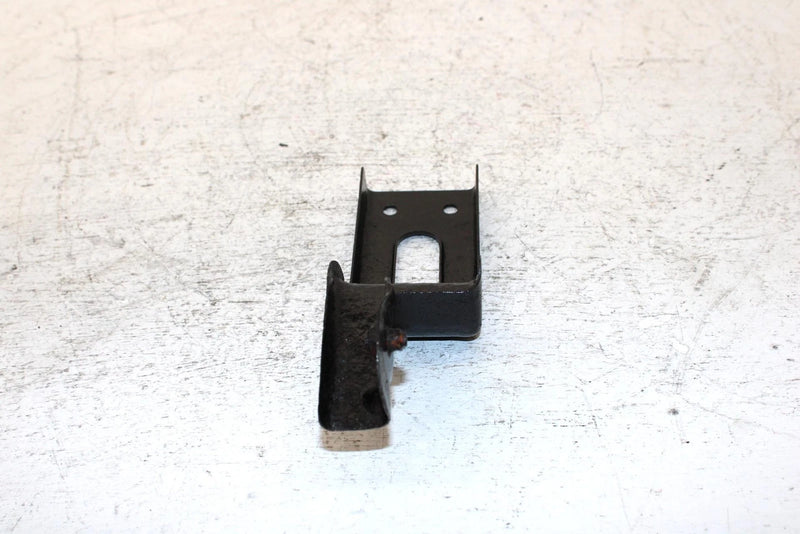1987 Yamaha Exciter 570 L/c Oem Front OIl Tank Bracket 82M-2193E-00-00 SY18