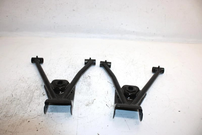 2002 Polaris Sportsman 500 Oem Rear Upper A Arm Set 1040730-067 AP78