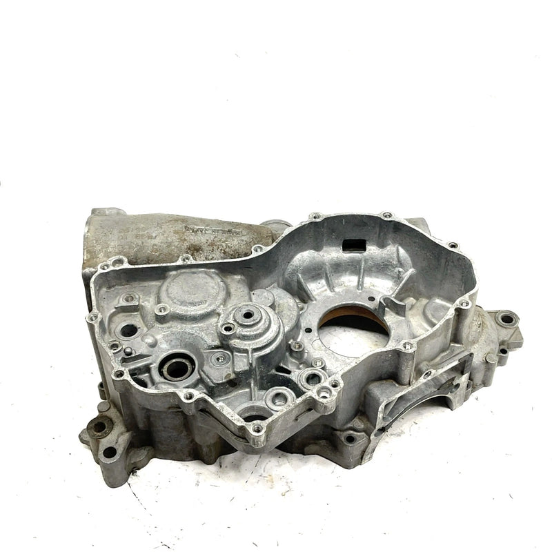 2002 Yamaha Big Bear 400 YFM400F 4x4 OEM Crankcase 4KB-15100-04-00 AY52