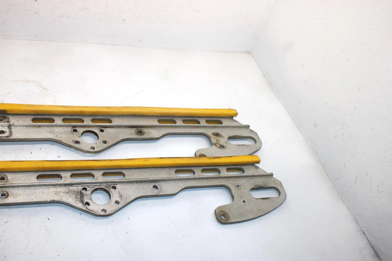 98 Ski-doo Formula Z 670 Oem RH,LH Runner (Set) 503179000 503179000 SS10