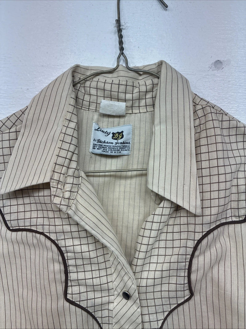 Me Women’s Dickson Jenkins Tan Stripe Long Sleeve Pearl Snap Size 34 KK-28