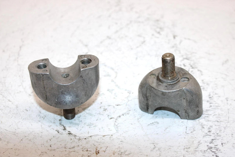 2001 Honda Trx 500 Faa Fourtrax Forman Oem Lower Handlebar Clamp Pair AH56