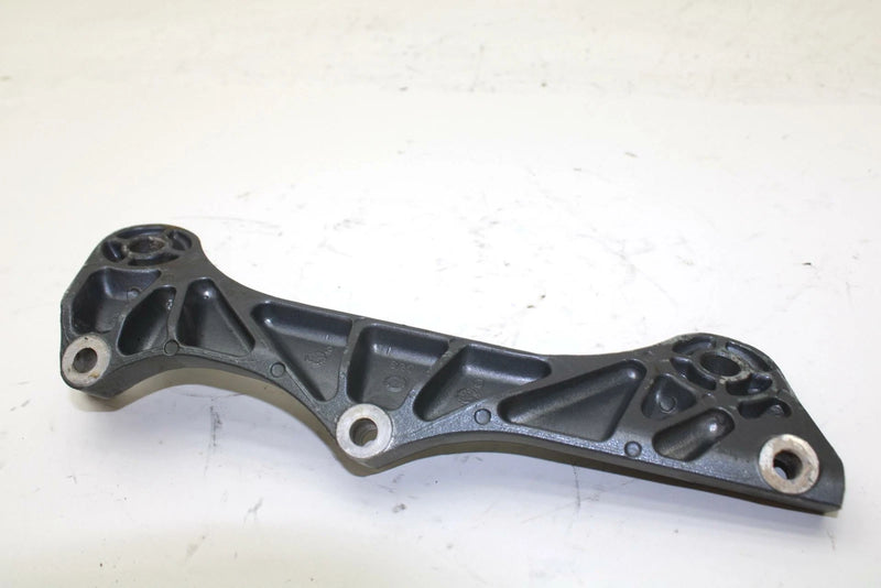 96 Yamaha Wave Runner III OEM Right Engine Mount 6R7-21425-01-00 JY0 