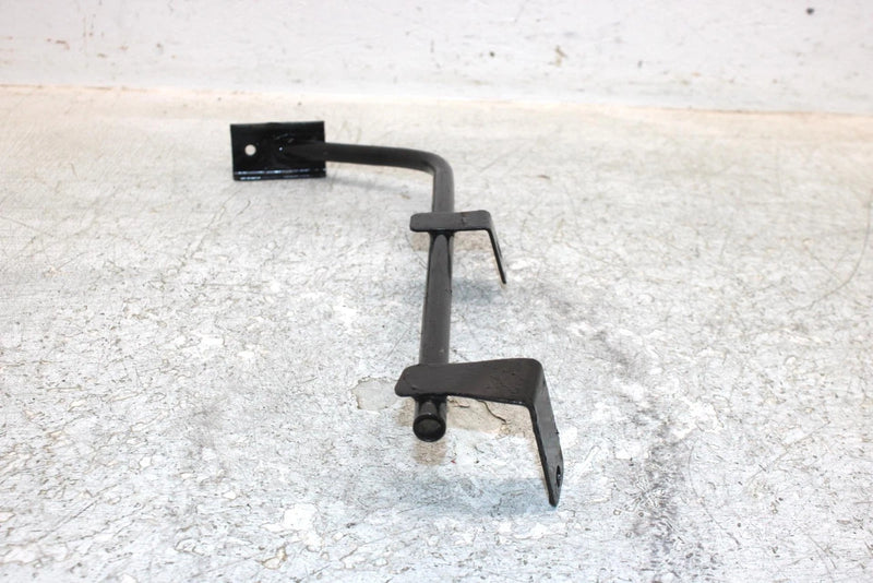 2006 Polaris Sportsman 500 Oem Left Fender Support 1015266-067 AP186