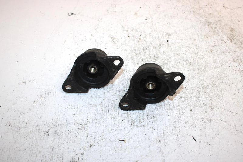 1997 Arctic Cat Monte Carlo 770 Oem Engine Mount Dampner Pair 0608-157 JA9