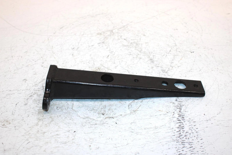 1998 Yamaha  Grizzly Oem Footrest Support 4WV-27411-00-00 AY49