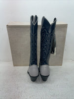 New Youth Gray Kenny Roger’s Cowboy Boots. 40412 5 M. 2-109