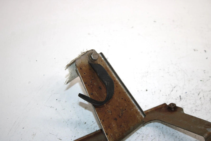1990 Kawasaki 650 Ts Oem Electronics Bracket 34001-3702 JK8
