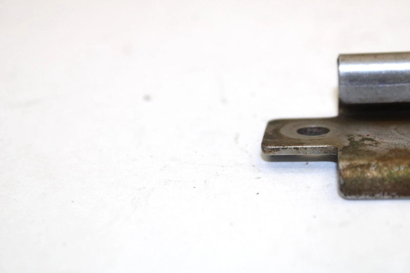 1989 Yamaha Waverunner 500 OEM Water Box Strap Hook EU0-67568-00-00 JY4