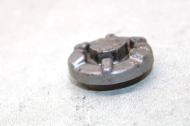 2000 Yamaha  Grizzly Oem Oil Drain Plug 4HC-15351-00-00 AY35