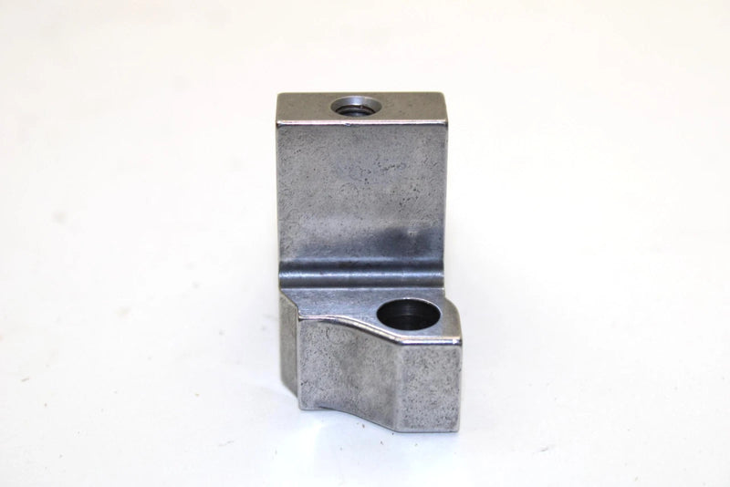 Polaris Oem Mag Side Rocker Shaft Support 3084863 Q335
