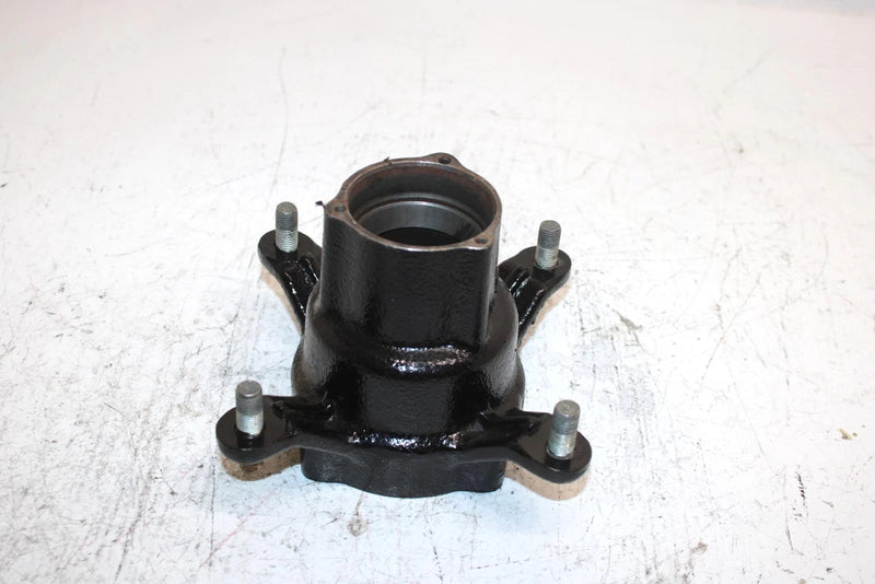2000 Polaris Magnum 325 Oem Front Hub 1520243 AP65