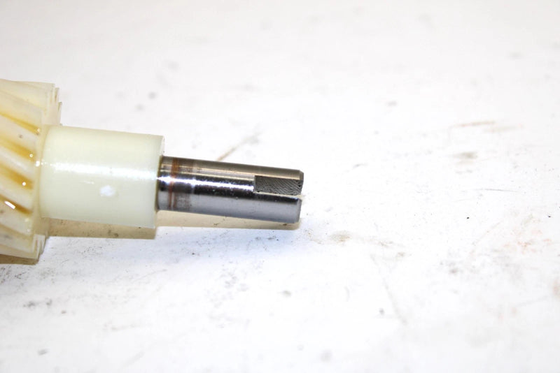 2000 Ski-doo Mxz 600 Oem Oil Pump/Water Pump Shaft 420837421 Q3119