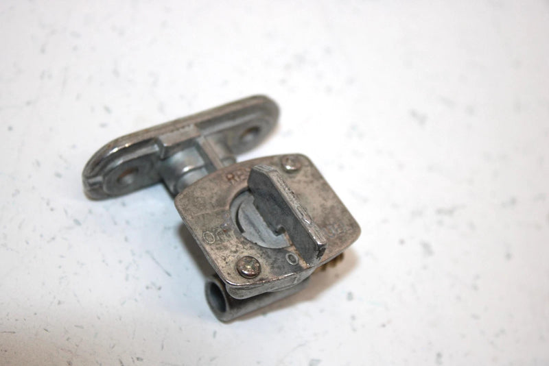 90 Kawasaki Bayou 300 Klf300c 4x4 Oem Fuel Petcock Assy. 51023-1159 AKS