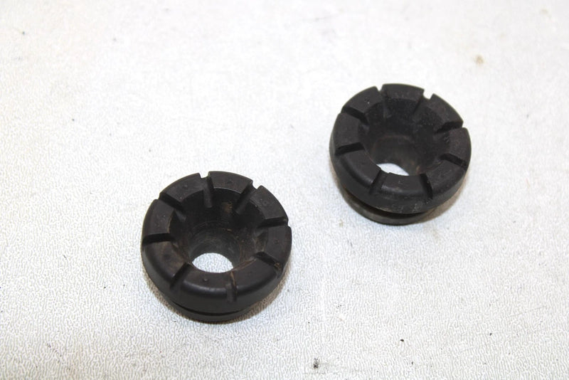 1988 Polaris Trail Boss 250 R/es Oem Rear Fender Gromet Pair 5410413 APS1