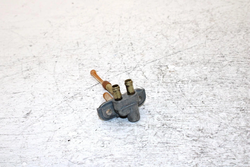 2000 Kawasaki Prairie 300 Oem Fuel Petcock 49019-1099 AK31.1