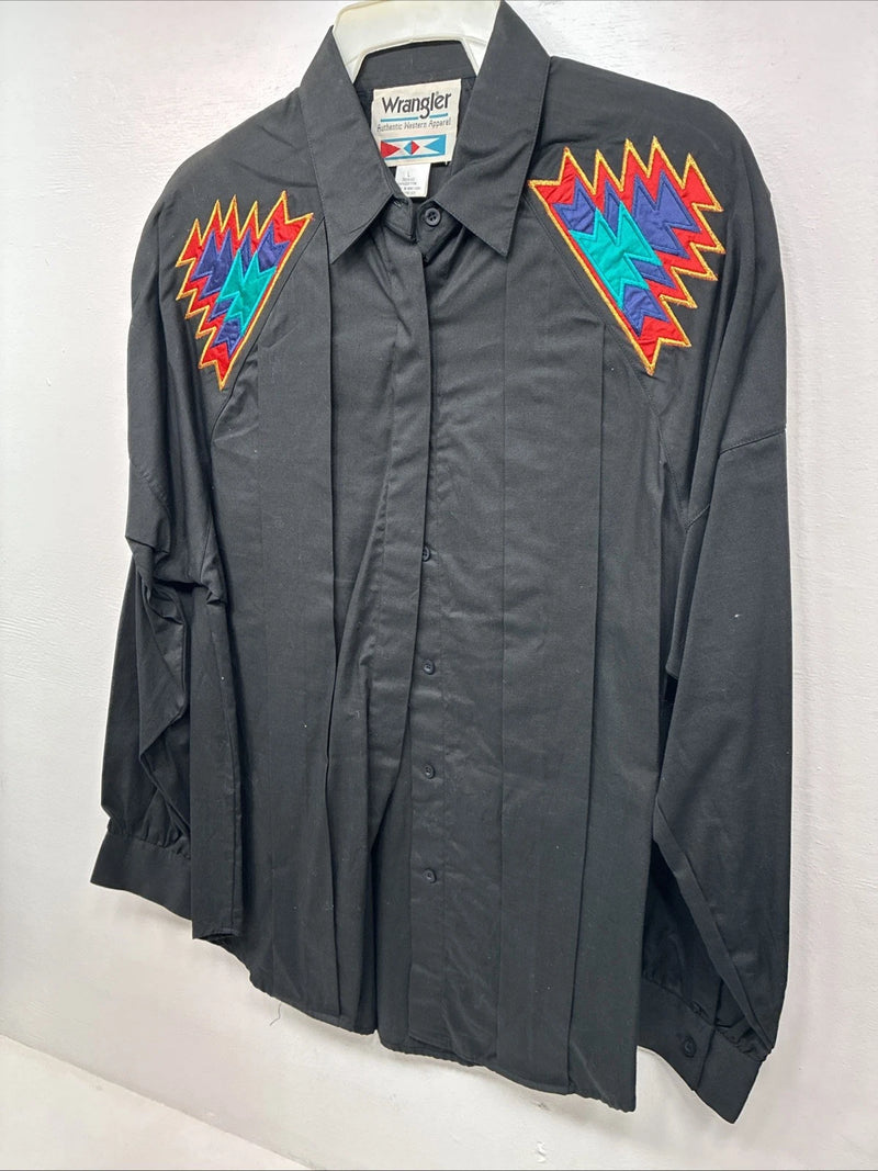 New Women’s Wrangler Black Designed Long Sleeve Button Up Large LL-42