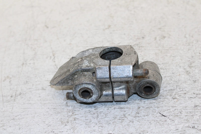 91 Yamaha Exciter Ii 570 Liquid Oem Left Front Susp.Bracket 84M-2376E-00-00 SY24