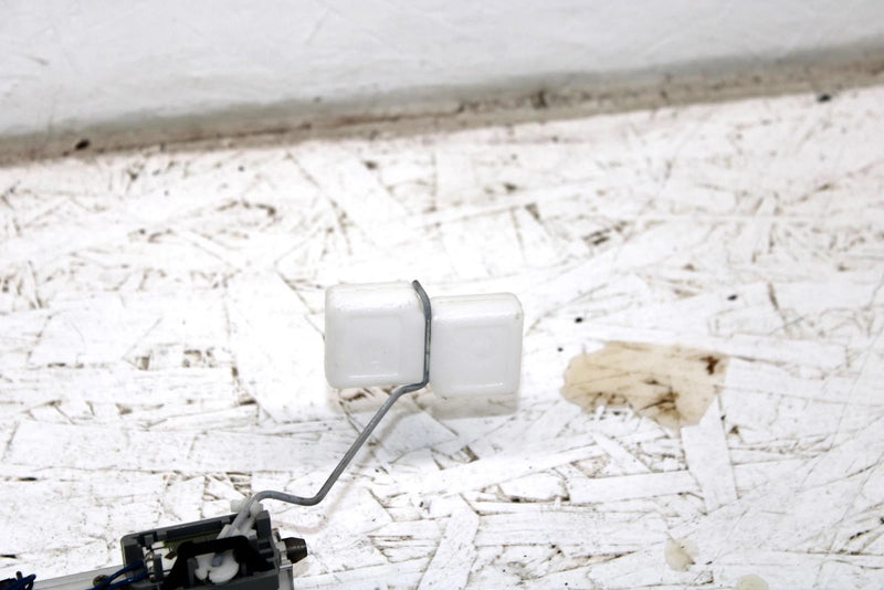 2003 Ski-doo Legend 800 Oem Fuel Pump 5813033006 SS119