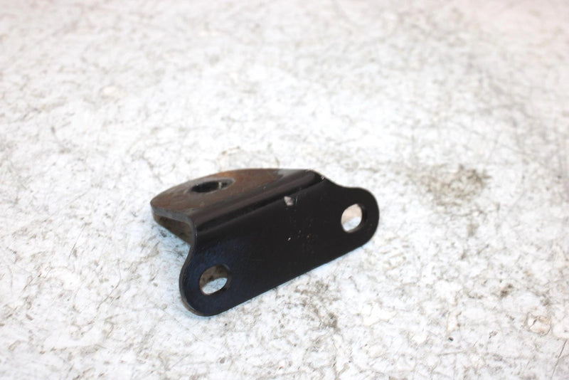 2006 John Deere  Buck 650 Oem Upper Engine Mount Bracket 707000159 AJ0