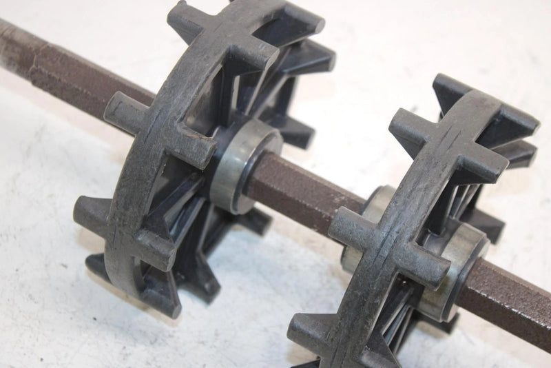 92 Polaris 500 Oem Drive Cog Axle Shaft 1332135-067 SP52