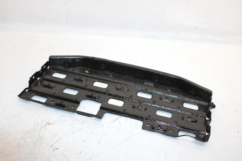 95 Polaris Sportsman 4x4 Oem Right Footrest 1040351-067 AP70