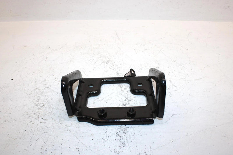 2004 Arctic Cat V2 650 Oem Engine Mount Bracket 1506-314 AA28 