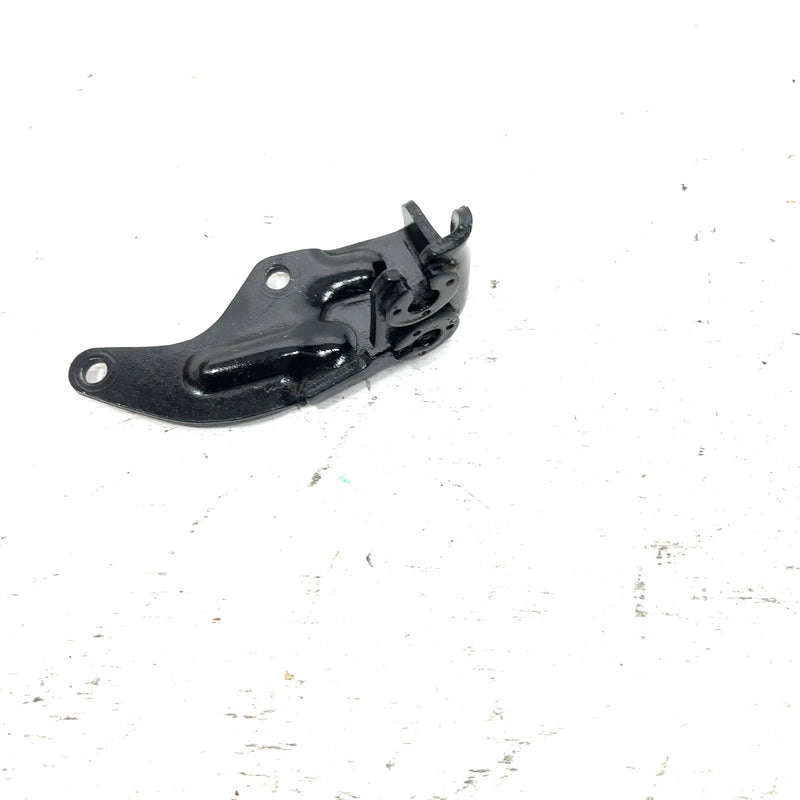 85 Yamaha Tri Moto 200 YTM200 OEM rear Brake Cable Bracket 52H-26381-00-00 AY59