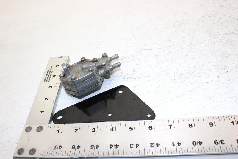 2000 Polaris Sportsman 325 Oem Fuel Pump W/Bracket 2520227 AP11