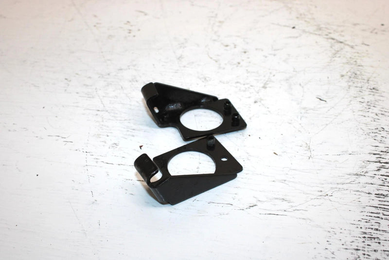1996 Arctic Cat Zrt 600 Oem Fuel Tank Bracket Set 0716-190 0716-191 SA37
