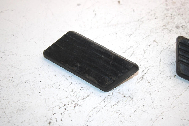 84 Yamaha Phazer Se Oem Slide Protector Set 8V0-77551-00-00 SY9