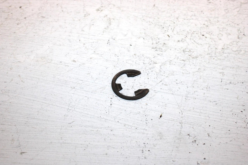 2002 Polaris Sportsman 500 Oem External Retaining Ring 3233720 Q3380