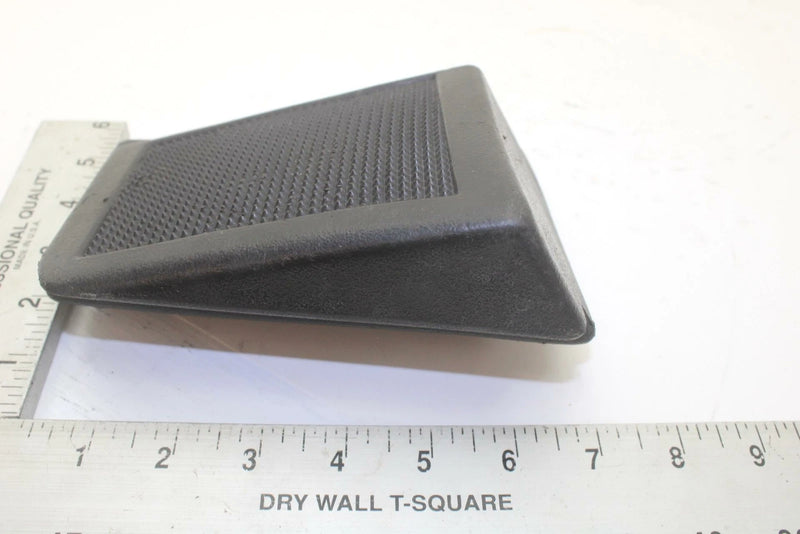 96 Ski-Doo Touring E LT OEM Right Rear Foot Rest 414975300 SS62