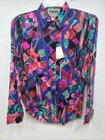 New Women’s Wrangler Multicolor Design Long Sleeve Button Up Small TT-104