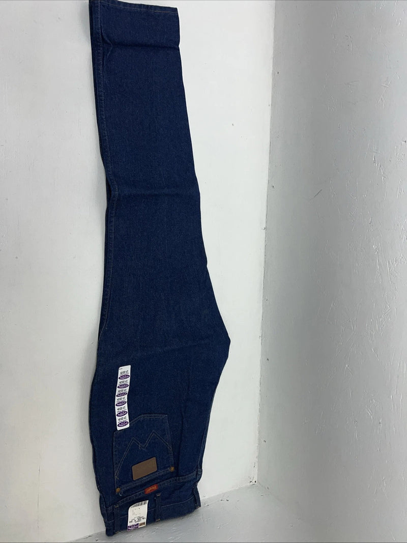 New Men’s Wrangler Cowboy Cut Classic Fit Long Rise Denim Jeans. 19/20x34 K-12