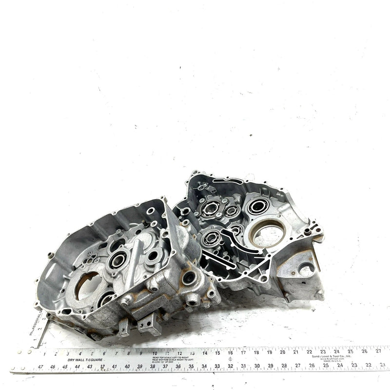 null Yamaha Moto 4 OEM Crankcase 1YW-15100-09-00 AY57