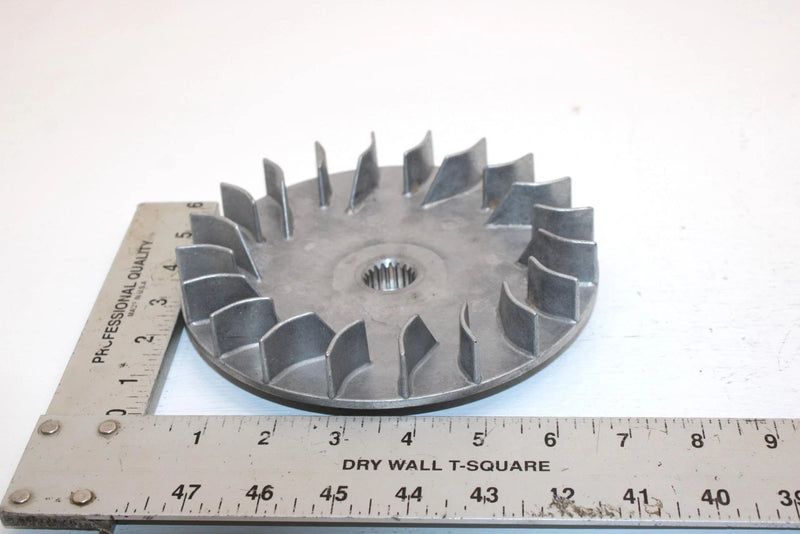 07 Yamaha  Grizzly 350 2wd Oem Primary Fixed Clutch Sheave 5UH-17611-00-00 AY28