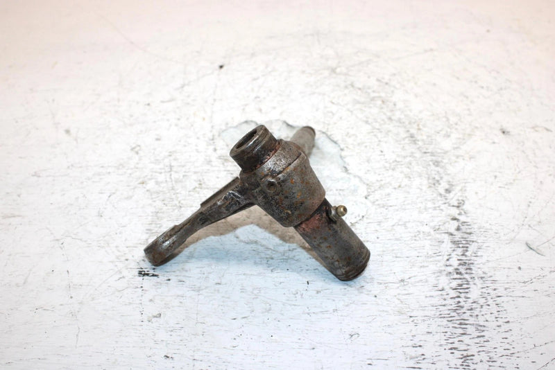 1990 Yamaha  Moto 4 Oem Front Left Knuckle 3GH-23510-01-00 AY5