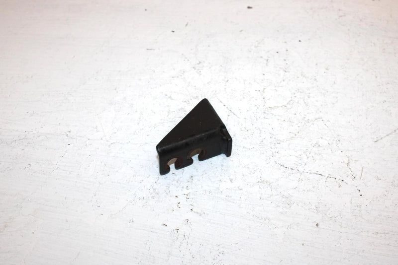 2006 Kawasaki Prarie 360 Oem Brake Cable Bracket 11051-1762 AK29