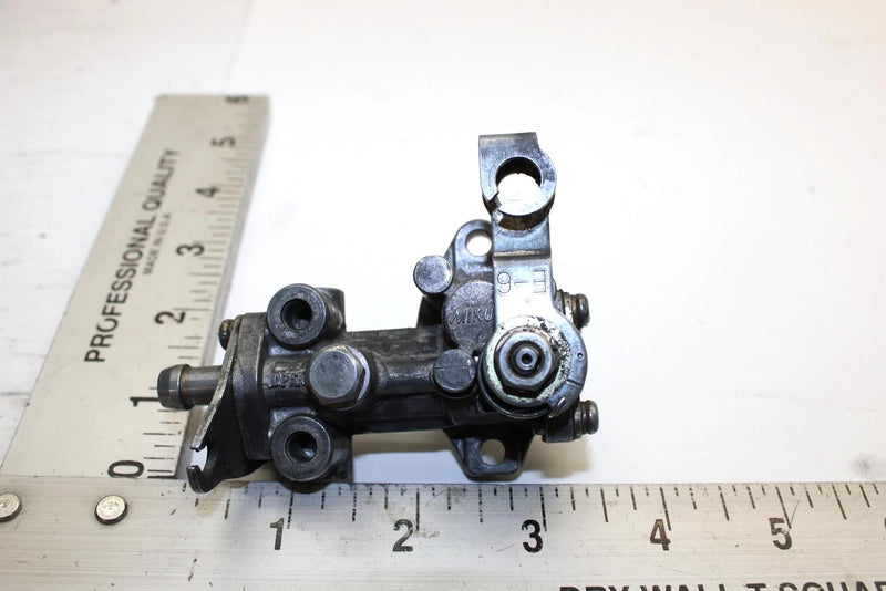 1999 Ski-doo Mxz 440 Oem Oil Pump 420887998 Q3167